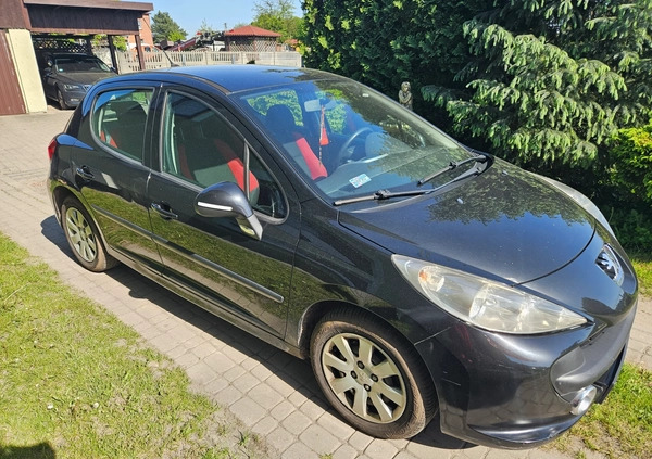 Peugeot 207 cena 13000 przebieg: 127000, rok produkcji 2008 z Kielce małe 121